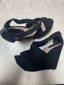 Bershka Wedge shoe