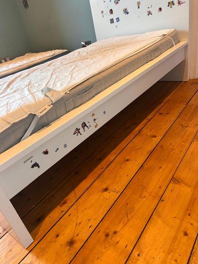 Single bed frame - white