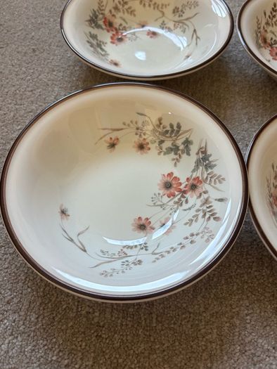 A Set of 6 Arklow Honey Stone Glenwood Bowls