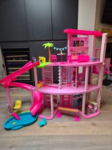 Barbie dream house