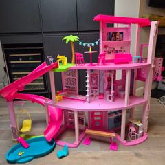 Barbie dream house