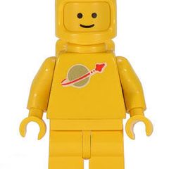 Lego Space Man Yellow 1980's Vintage Classic Minifigure Super Rare Mint Condition
