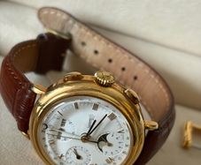 Eberhard & Co. - Chronograph Moon Phase 18k gold 38mm