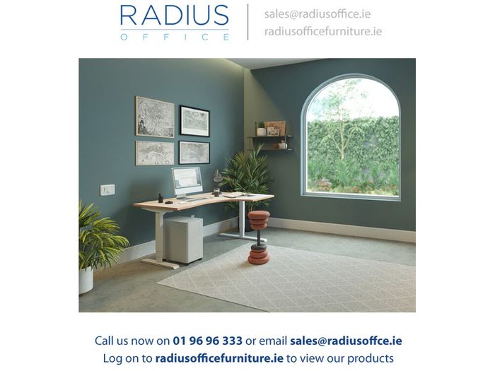 Moda Plus 3-Drawer Pedestal