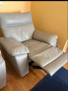 Reclining armchair