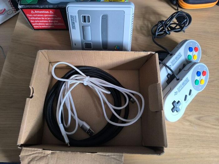 Nintendo SNES Mini Classic with 200 games