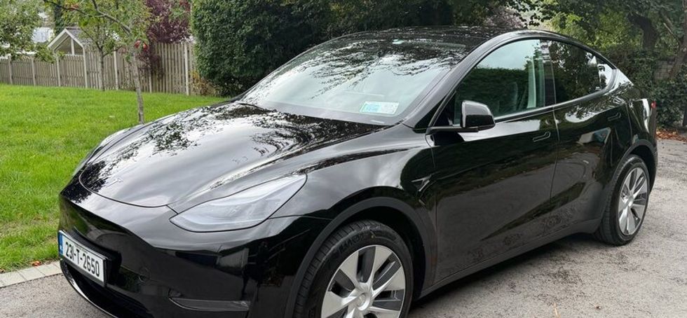 Tesla Model Y 2023
