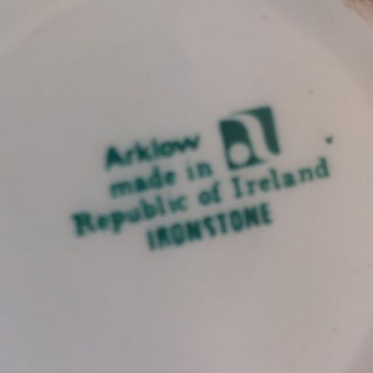 Arklow pottery novelty filled tea cup