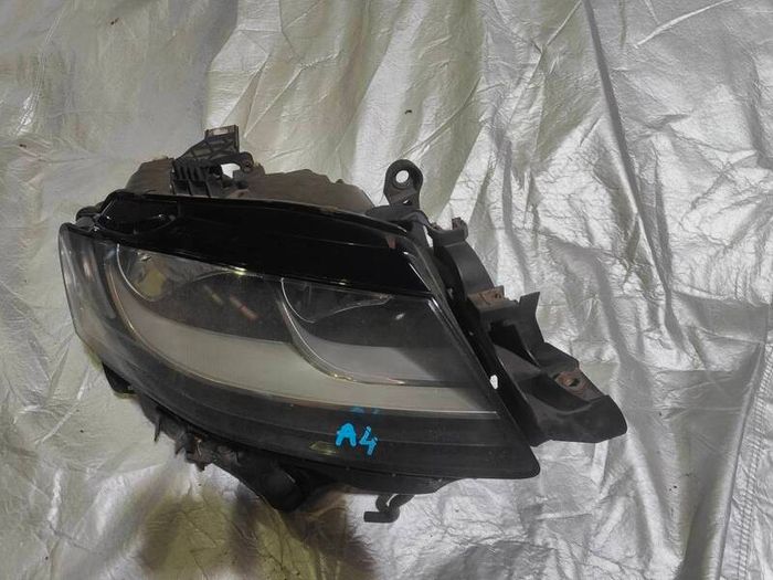 audi a4 b8 headlight right
