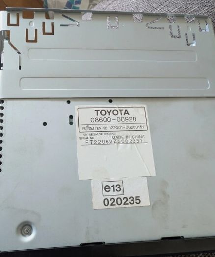 Toyota Original Single DIN AM FM Radio Cassette Player TF2002