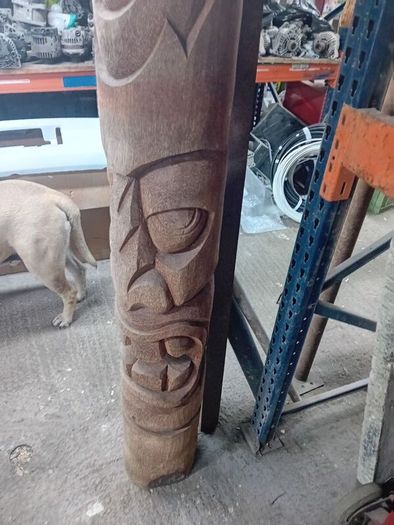 Toten poles for sale