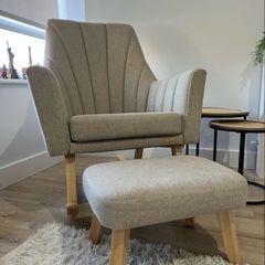Nursery arm chair with foot stool