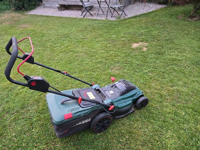 Lawnmower