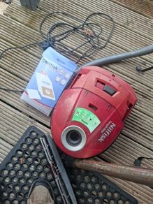 For Parts! Nilfisk Coupe Neo vacuum cleaner NOT WORKING