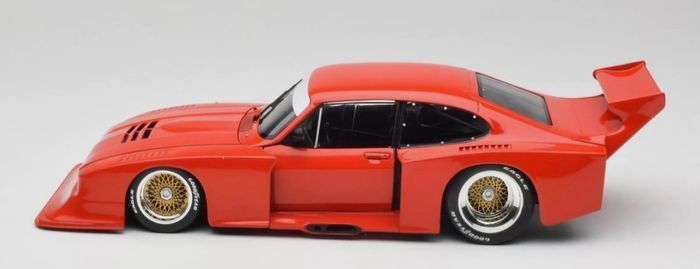 Ford Capri Turbo Size 5 Red 1979 - Minichamps - 1/18 - NEW in BOX