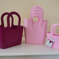 Six Elho Storage Containers