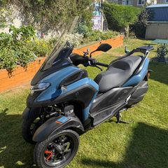 2025 Yamaha Tricity 300cc