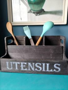 Utensils Holder