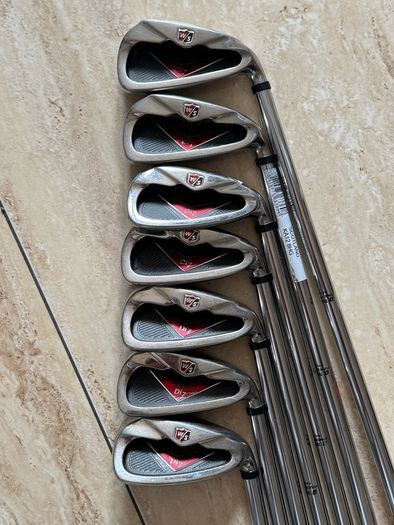 Full Golf Set - Wilson Staff Di7 Irons, Hybrids, Wedge & Bag