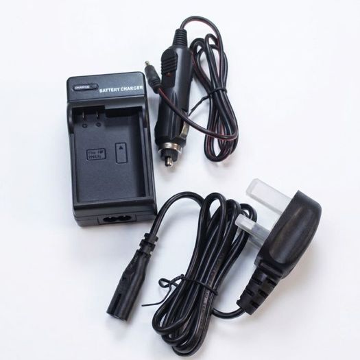 DSTE Travel Battery Charger Kit for Nikon EN-EL15 AC + Car Adapter