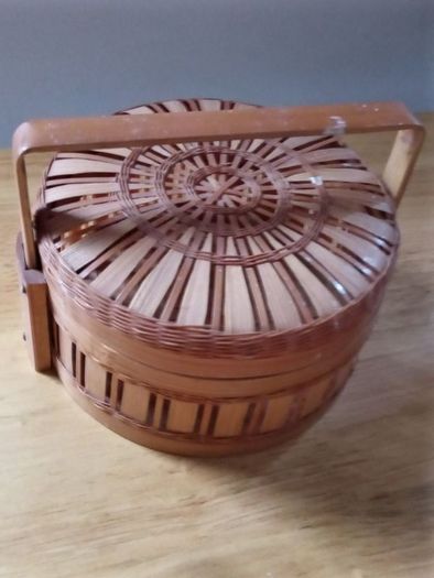 Small Round Steamer Wicker Basket
