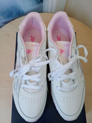 Womens shoes