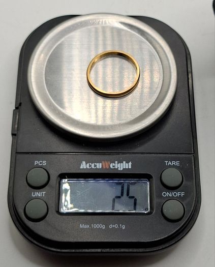 22 ct yellow gold ring size P
