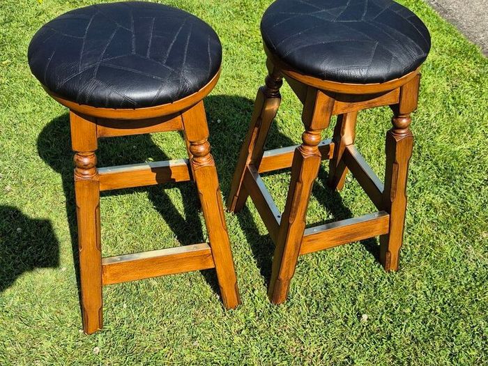 Pair of Immaculate Commercial-Grade Beechwood Bar Stools