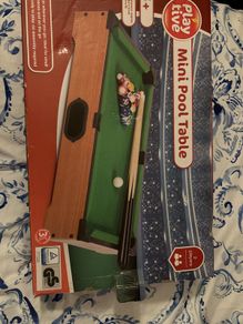 mini pool table