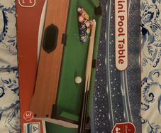 mini pool table