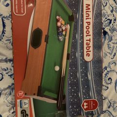 mini pool table