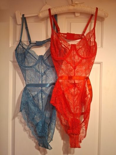 2 shein bodysuits