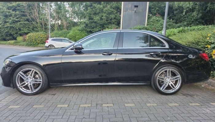 2017 Mercedes E200d AMG Line