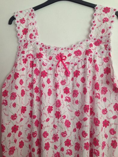 Brand new lovely sleepwear