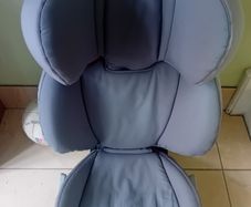 BeSafe Iziup car seat 4-12 years old.