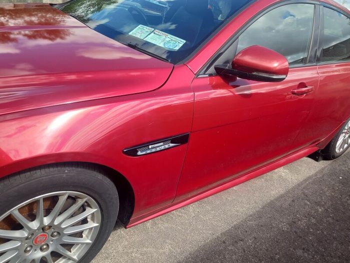 2016 Jaguar Xf
