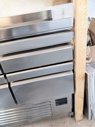 Infrico Commercial 4-Drawer Under-Counter Fridge