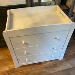 Changing table and drawers