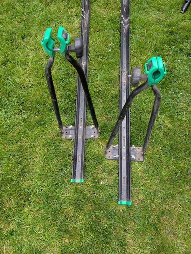Two Bike Carriers for Roof Bars