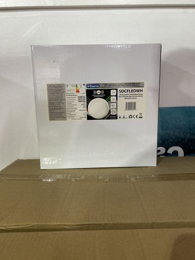 LED ceiling/wall light BNIB
