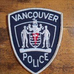 Vintage Vancouver Canada Police Shoulder Badge, obsolete - free standard postage