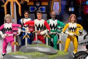 Lightning collection power rangers lost galaxy team