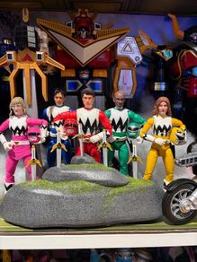 Lightning collection power rangers lost galaxy team