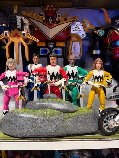 Lightning collection power rangers lost galaxy team