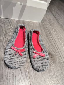 Slippers size 4-5
