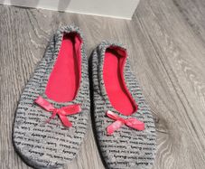 Slippers size 4-5