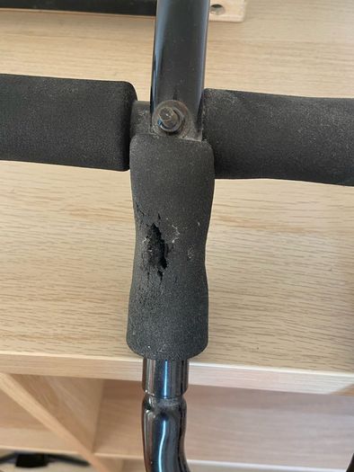 pull up bar