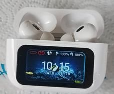 earphones