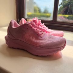 ALO runner trainers
