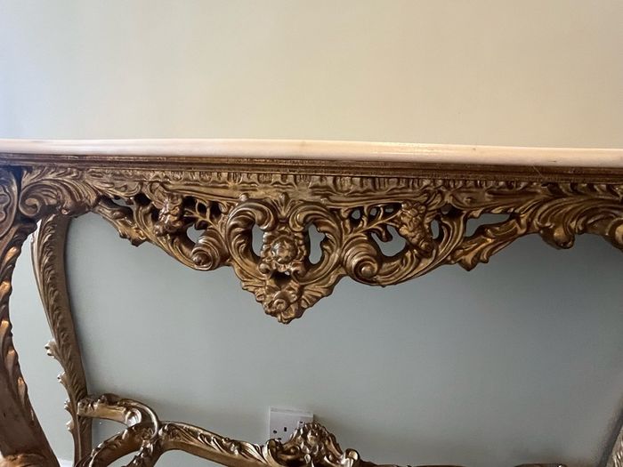 mirror and hall table